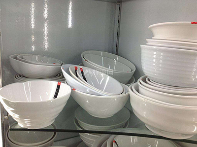【仿瓷餐具】仿瓷餐具怎么样_安全隐患_价格_产品百科-保障网百科