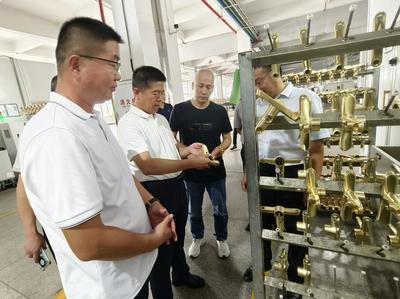 张掖市聚力招大引强，王韶华率队赴上海江西开展建筑用材料加工产业招商考察